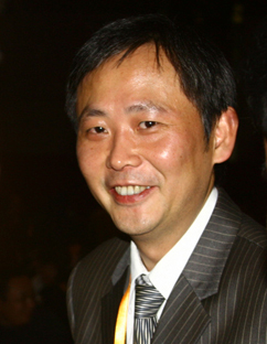 訪世通華納鄢總