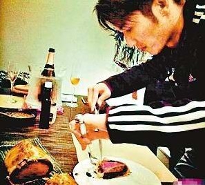 謝霆鋒現身浙江衛視《12道鋒味》