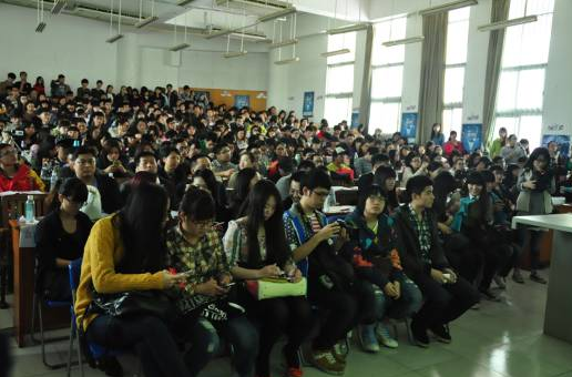 第十二屆學院獎全國高校巡講•廣西站 創意靈感激情迸發
