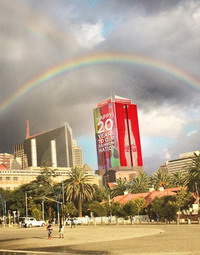 2014年戛納廣告獎——可口可樂南非戶外營銷策劃活動 人造彩虹