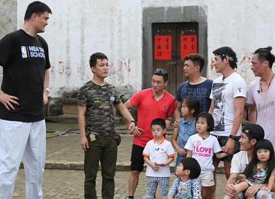 電視客戶借《爸爸2》“揩油”，愛奇藝可以說不？