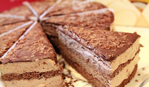 芝士蛋糕工廠（Cheesecake Factory)展開三方比稿