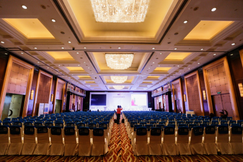 “2015中國酒店營銷高峰論壇”圓滿落幕