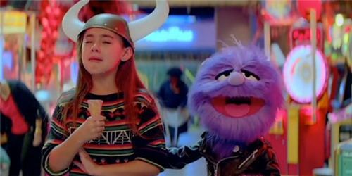 Three,專(zhuān)注蠢萌一百年