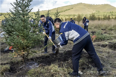 1758534681559585.png 17始祖鳥“炸山”被抵制,所有公關又該感謝安踏公關?.png