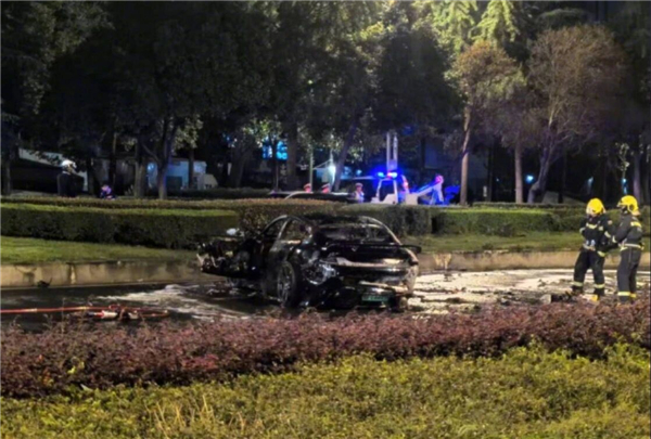 1760433999951375.jpg 3.jpg