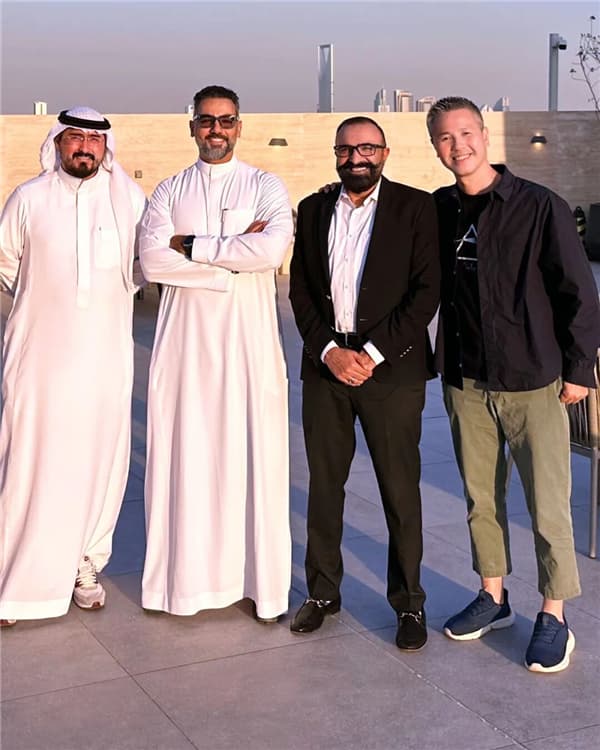 1764144583375825.jpg 8.jpg