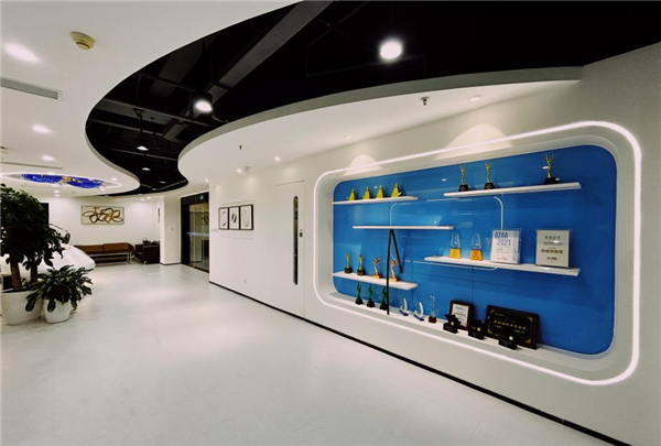 1764828999747996.png 4.png