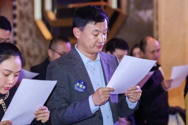 1766128319625164.jpg 1766128319625164.jpg