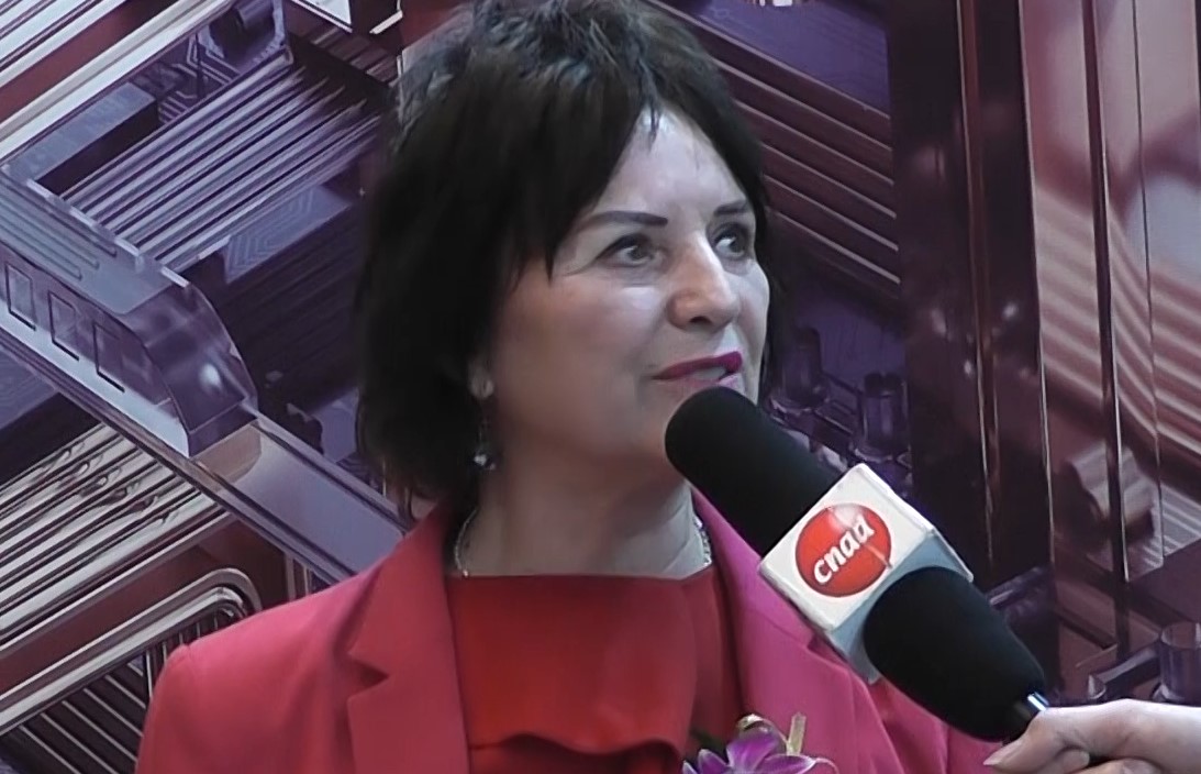 上海國(guó)際廣告節(jié) 采訪 IPA廣告從業(yè)者協(xié)會(huì) 執(zhí)行總監(jiān) Janet Hull