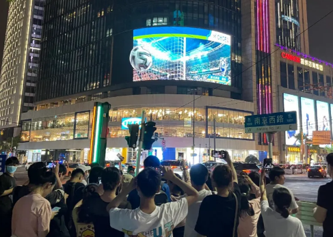 以裸眼3D為例,未來戶外數字媒體形式將如何演變?